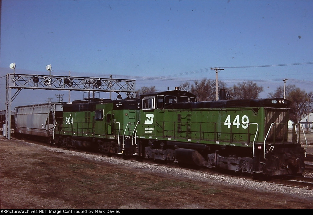 BN 449